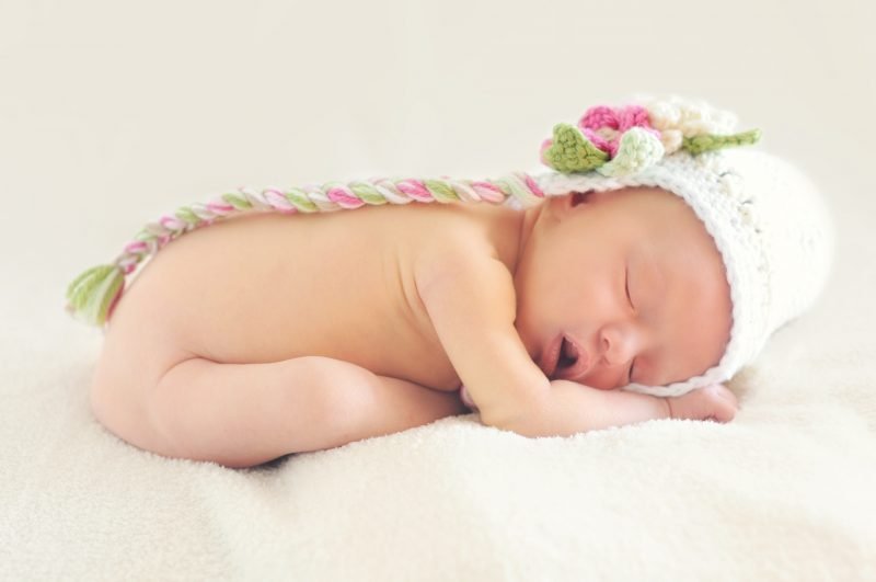 How to set your newborn baby’s internal clock