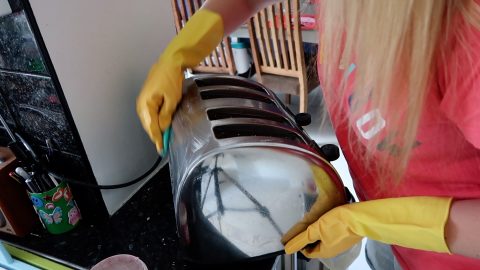 25+ ways to clean with The Pink Stuff - The Mummy Bubble