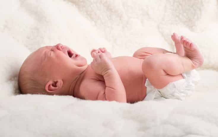 25 ways to soothe a crying baby - The Mummy Bubble
