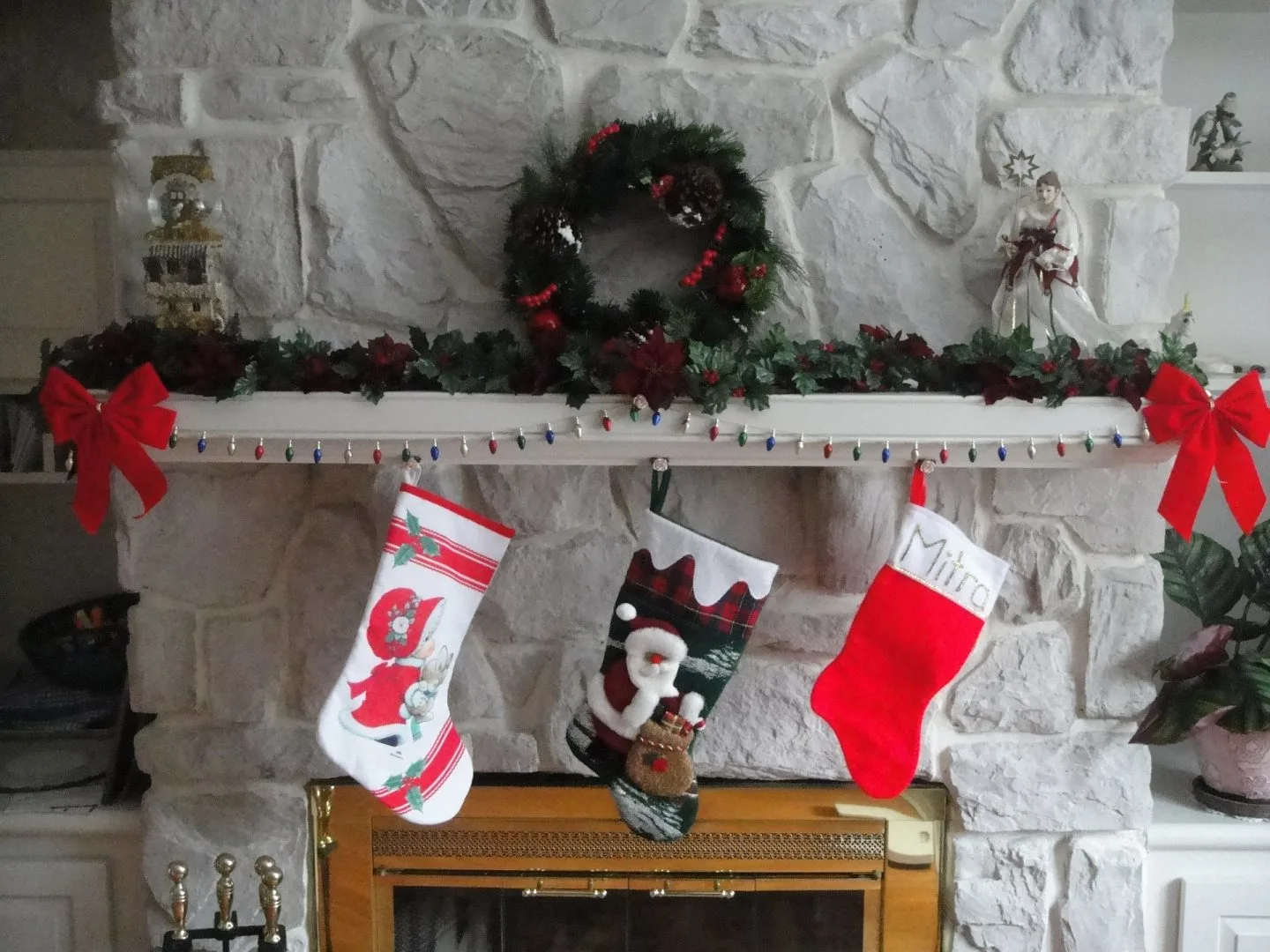 Top tips for saving money at Christmas
