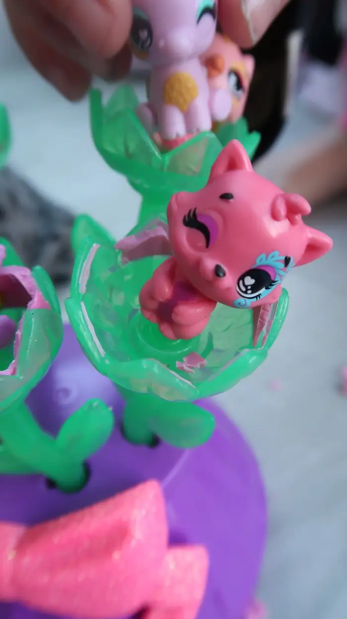 Colleggtible Hatchimal