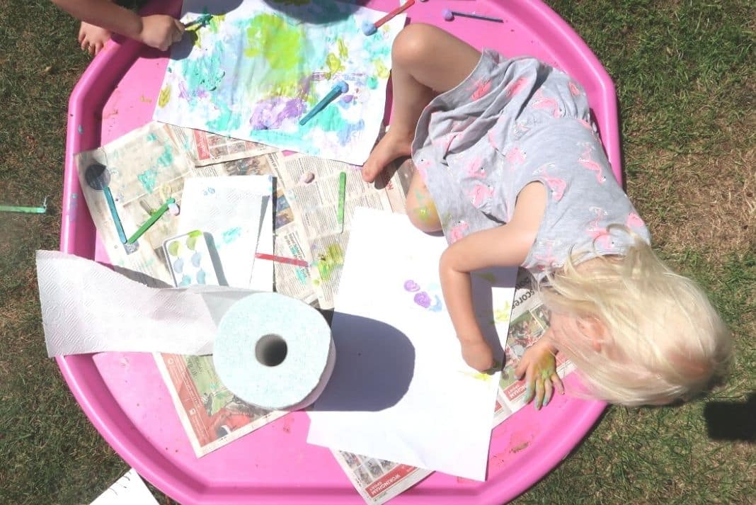 Painting with frozen paint in the summer