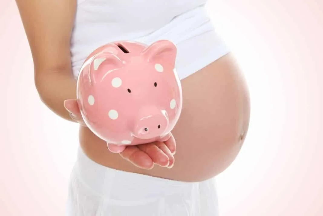 Pregnant mum saving money on newborn baby